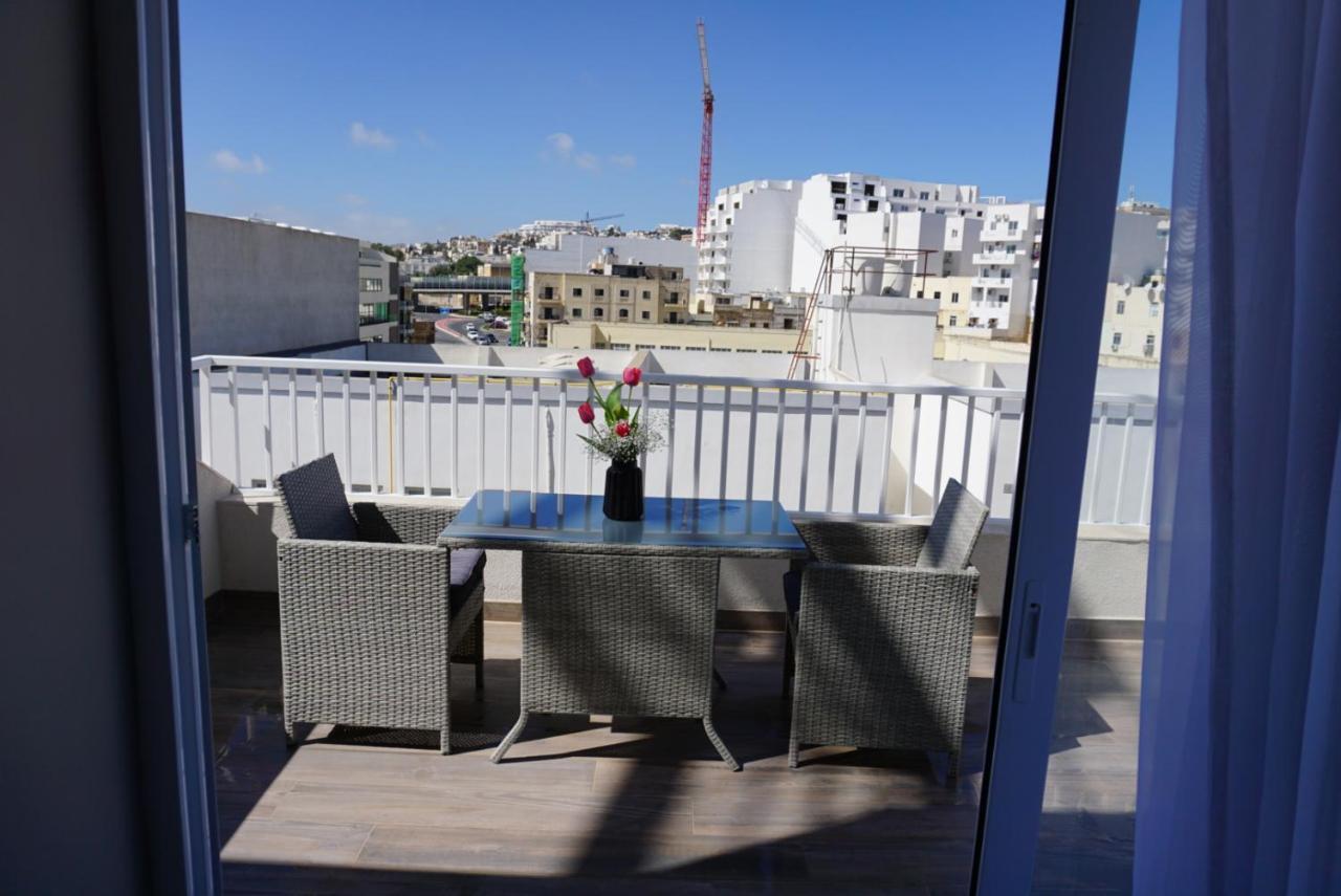 Korzo Suites Gzira Екстер'єр фото