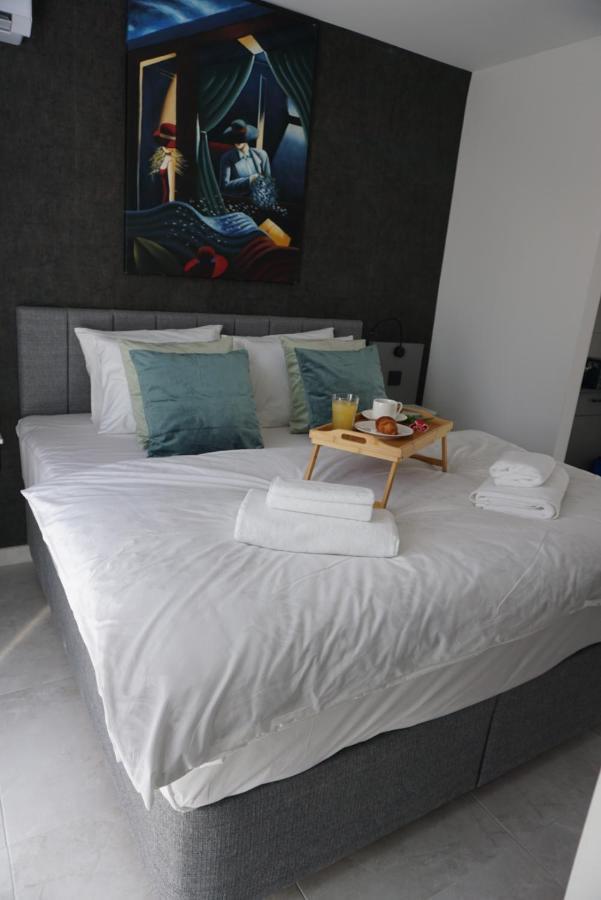 Korzo Suites Gzira Екстер'єр фото